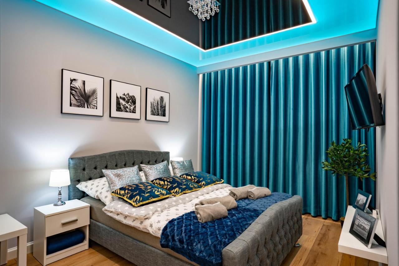 New Apartament Vip Blue Warszawa+Parking Wola Mrokowska Exteriör bild