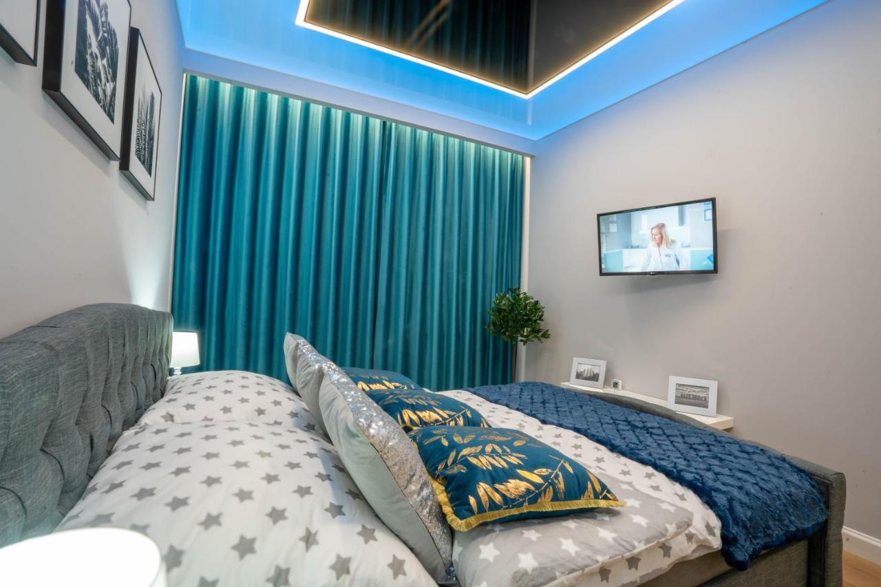 New Apartament Vip Blue Warszawa+Parking Wola Mrokowska Exteriör bild
